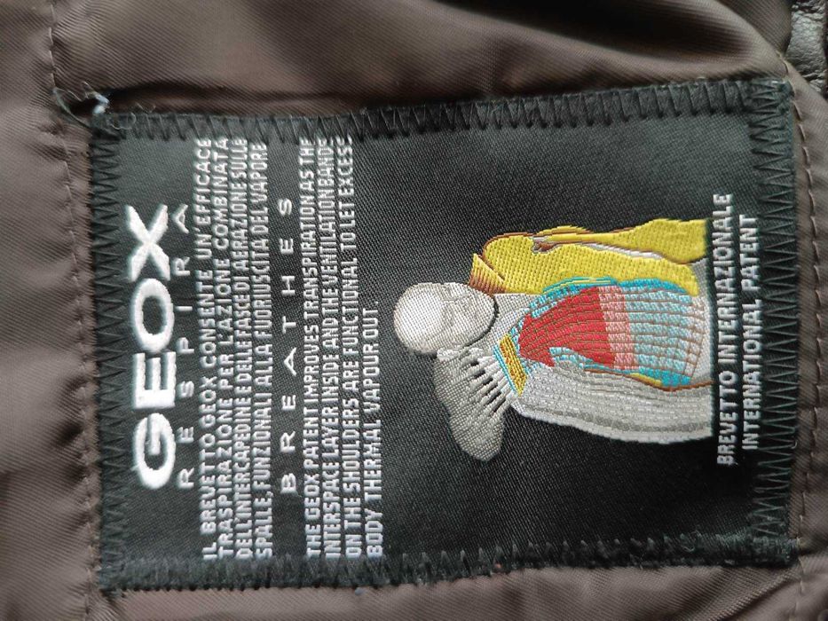 Skórzana kurtka damska Geox ciemny brąz 36