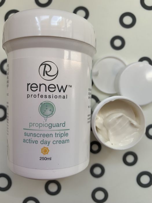 Renew Propioguard серія антиакне, лікувальна і доглядова одночасно