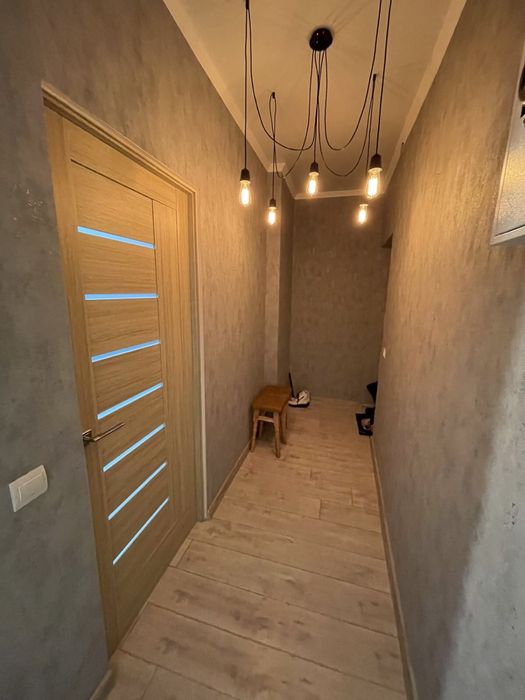 Здається 2-кімнатна квартира студія з кондиционером