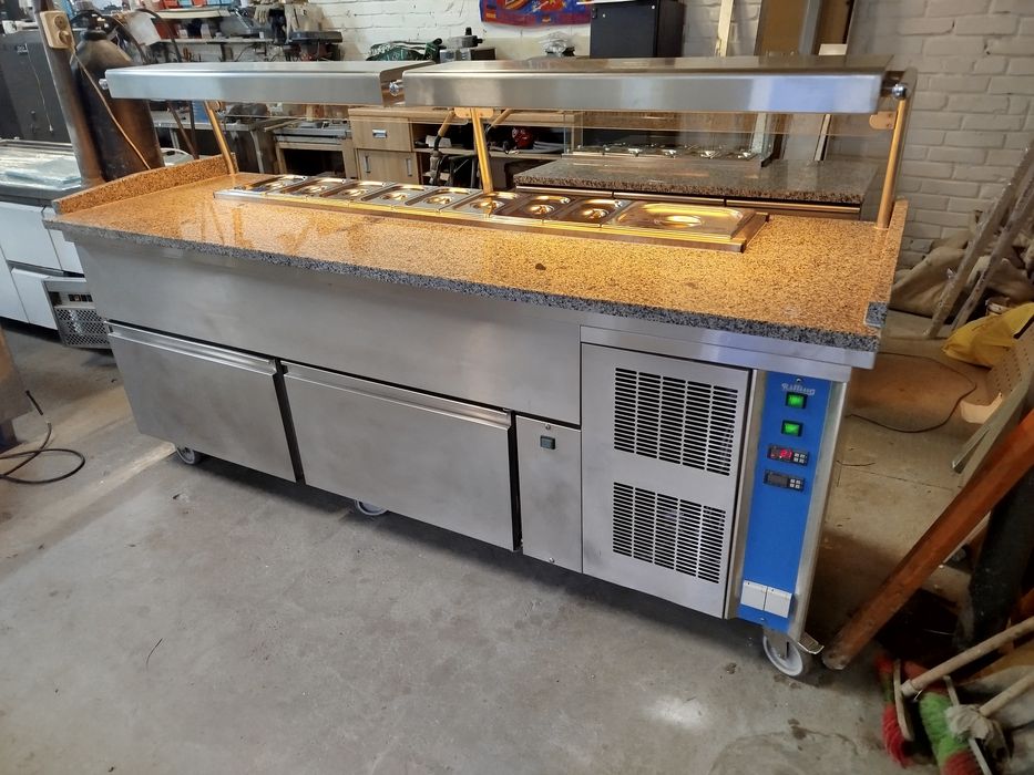 Холодильний стіл (саладетта) для піци,суші 230см.