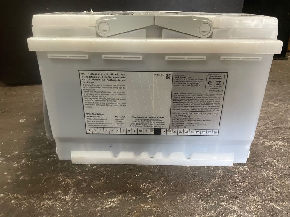 BMW akumulator 12V 70Ah 570A 61218381730