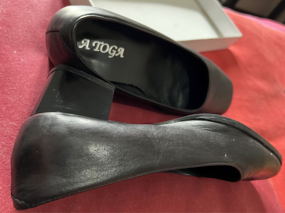 Sapatos de farda académica