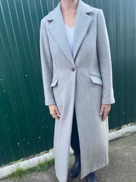 Пальто жіноче Reserved сіре