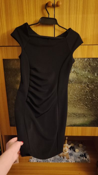 Czarna sukienka wieczorowa rozmiar s/m nowa
