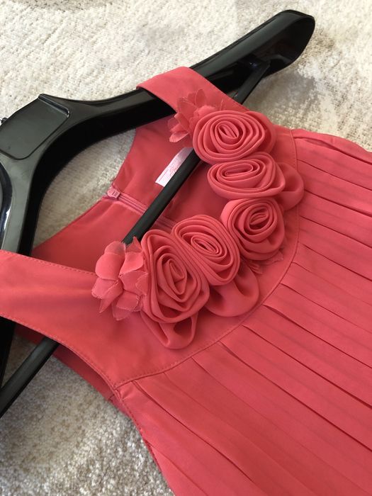 Сукня для дівчинки