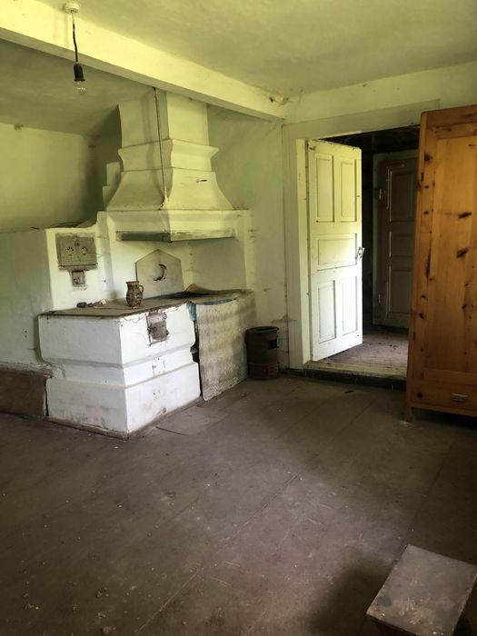 Продається земальна ділянка в горах.