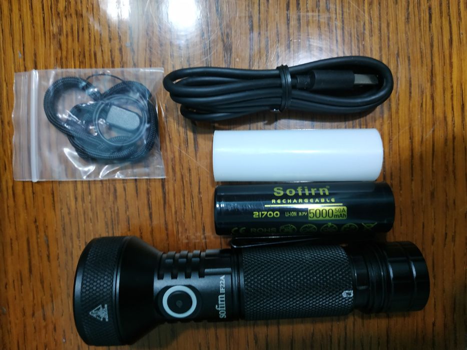 Ліхтар Sofirn в наявності