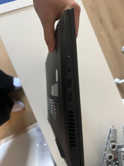 Laptop do gier LENOVO Gaming 3