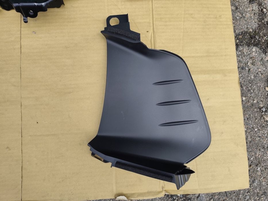 Toyota bz4x, Subaru solterra бампер інші зпчастини