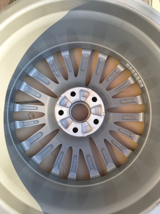 Felgi Alfa Romeo Giulia NR. OEM 156119156 2szt. 18x8j 2szt. 18x9j