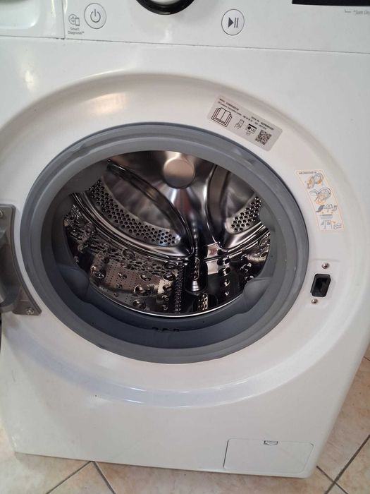 Máquina de Lavar Roupa LG