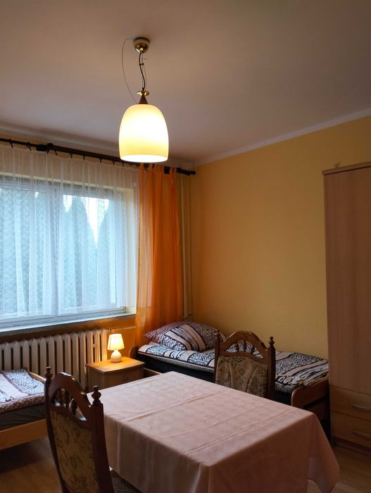 Pokoje oraz samodzielne mieszkanie