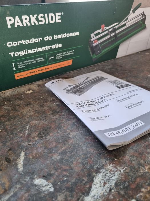 Máquina de cortar azulejos