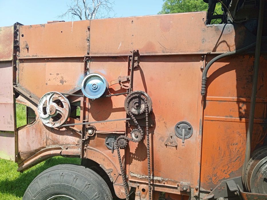 Продам комбайн нива ск5