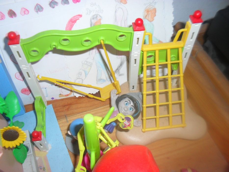 Diversos brinquedos