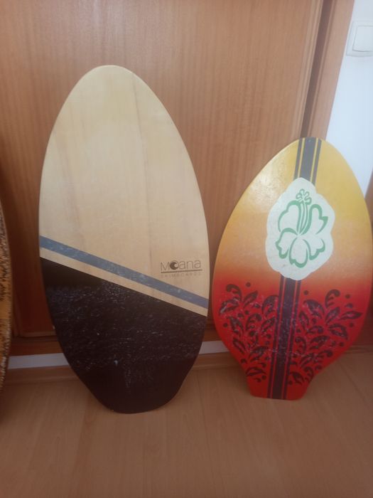 Vendo pranchas de squiming e fato de surf
