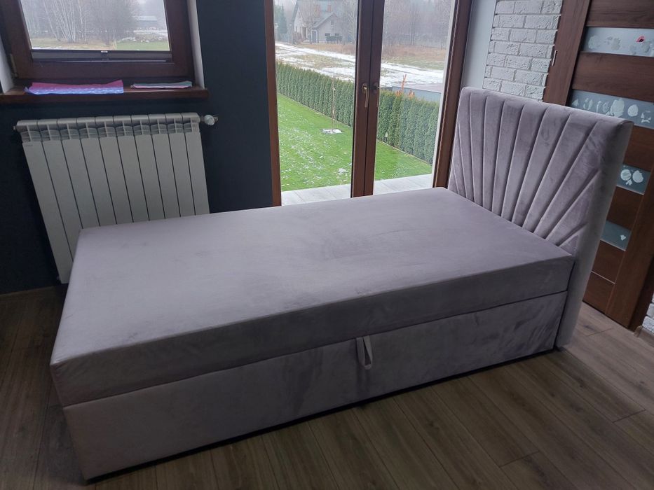 Łóżko tapicerowane jak nowe