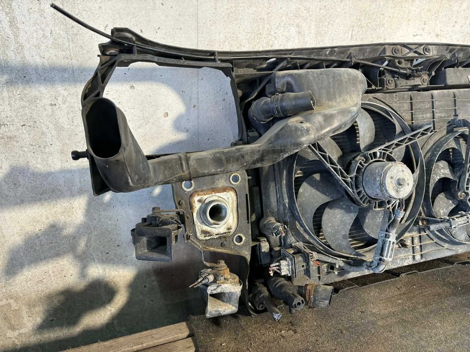 Pas Przedni Kompletny Chłodnice Audi A3 8L 1.9 TDI Przed Lift