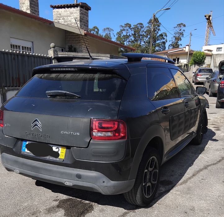 Vendo citroen c4 catus 1.2 vti 2017 nacional com 69 mil km  acidentado salvado