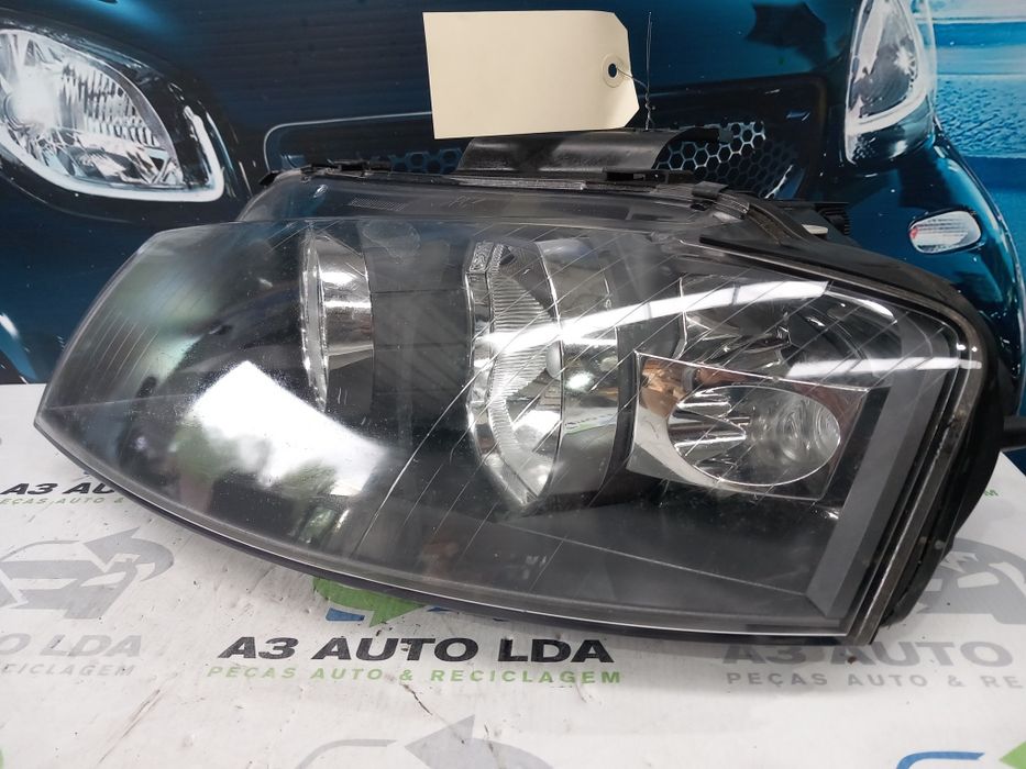 Ótica esquerda AUDI A3