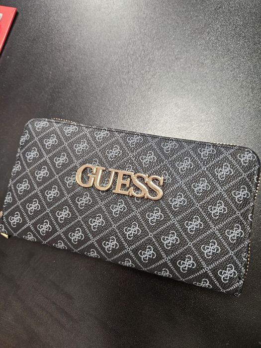 Damski portfel guess