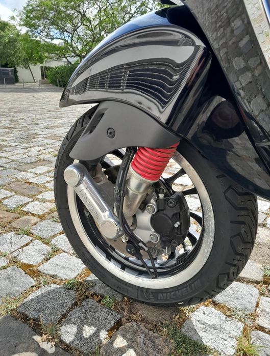 Vespa Primavera Sprint 50cc 4 tempos 15 de Nov  2020 - 15000 Km
