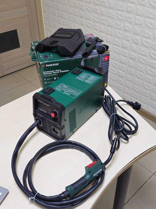 Зварювальний апарат PARKSIDE PIFDS 120 B2 інверторний