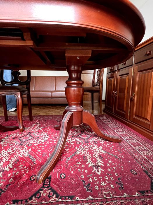 Mesa de Jantar extensível de madeira maciça para 6 a 8 pessoas