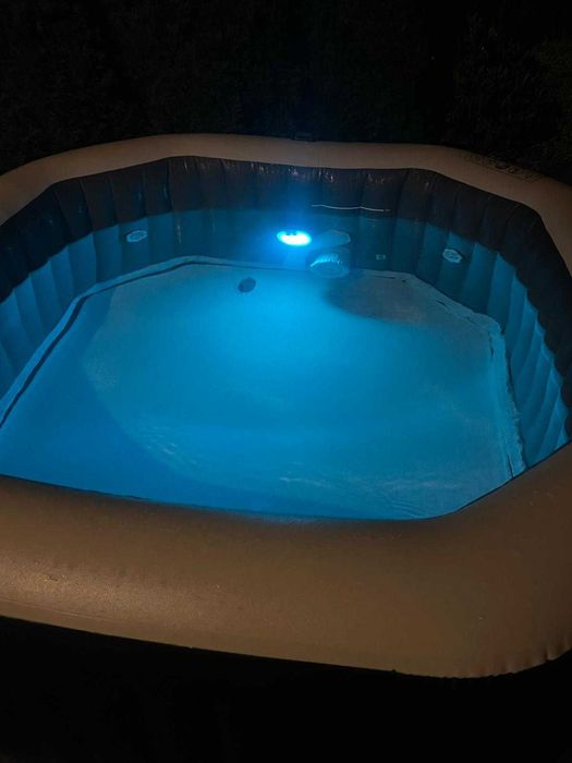 Intex PureSpa Jet & Bubble Deluxe, 795 l, 4 os. + Dodatki