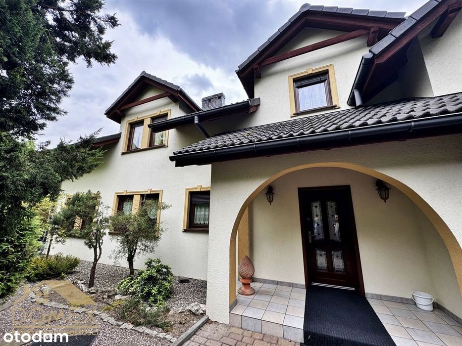 Stylowy dom przy lesie z pompą ciepła!