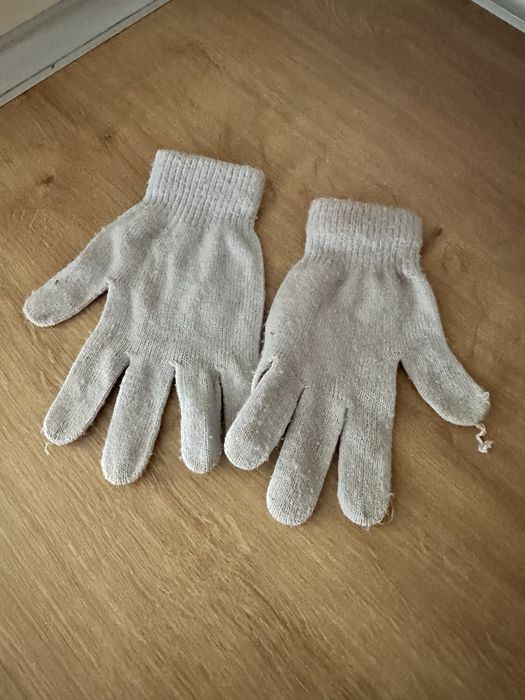 Piękne niebieskie rękawiczki