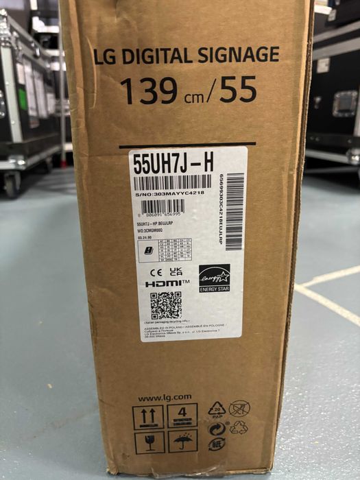 Monitor Profissional LG Digital Signage 55UH7J-H 4K 55" Na Caixa