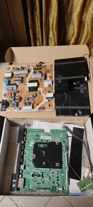 Sprzedam płytę główną oraz zasilającą do tv LG LC420DUH