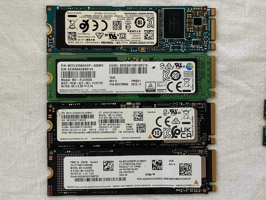 SSD диски 256Gb/512Gb /1Tb/Samsung PM981/ BM9C1 /WD/HUNIX