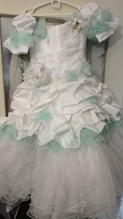 Сукня на випускний (4 клас)