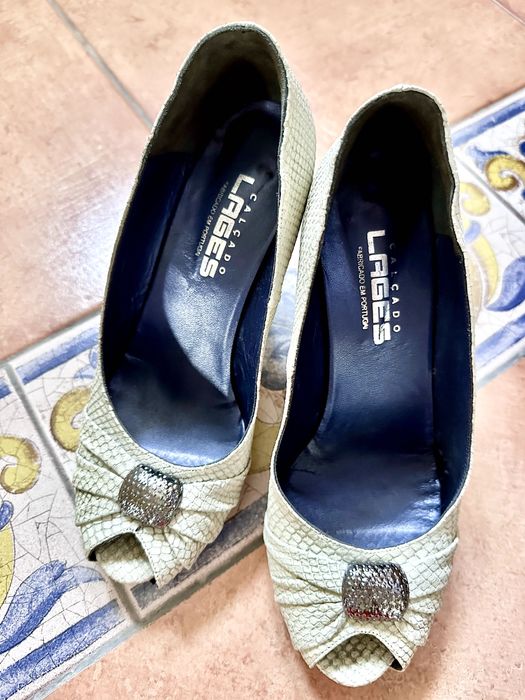 Sapatos Elegantes em Cinzento Claro (Cor Original: Serpente Gelo)