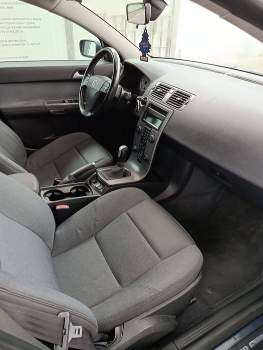 Volvo V50 1,6 TDI дизель універсал