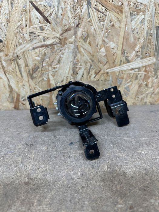 KIA X-CEED X CEED HALOGEN DRL LED PRAWY 2J7300