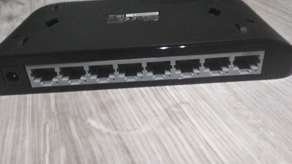 TP-Link TL-SG1008D - Switch 8-portowy