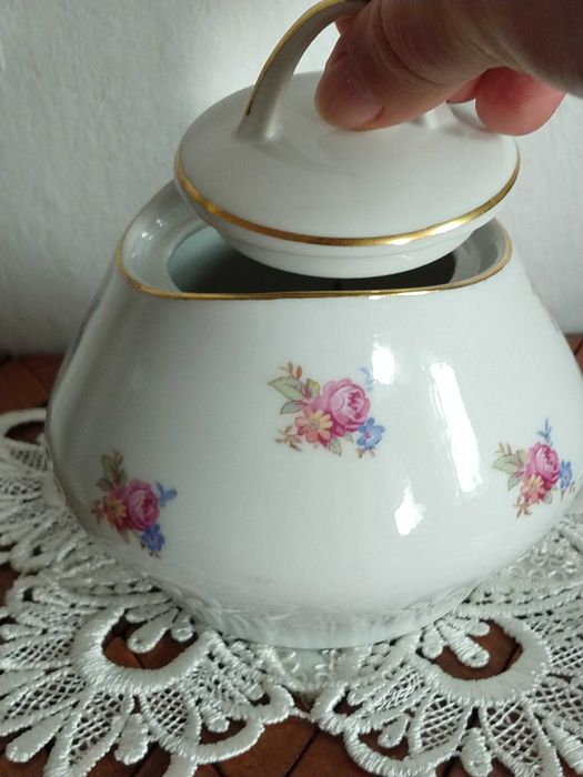 sygnowana cukiernica porcelanowa - Czechosłowacja