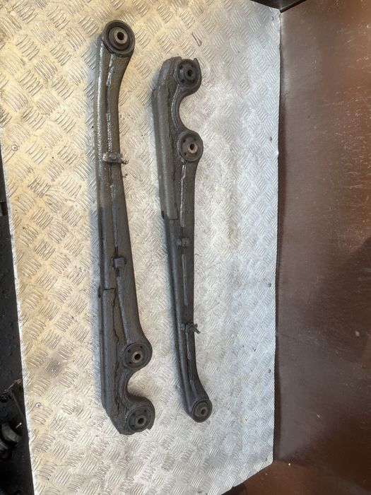 Рычаг тяга зад Паджеро спорт 06 год mitsubishi pajero sport