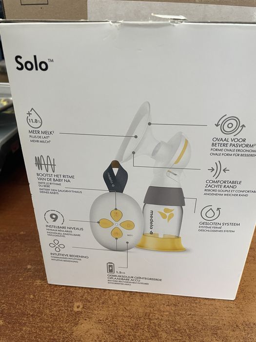 одинарний  електричний молоковідсмоктувач Medela Solo