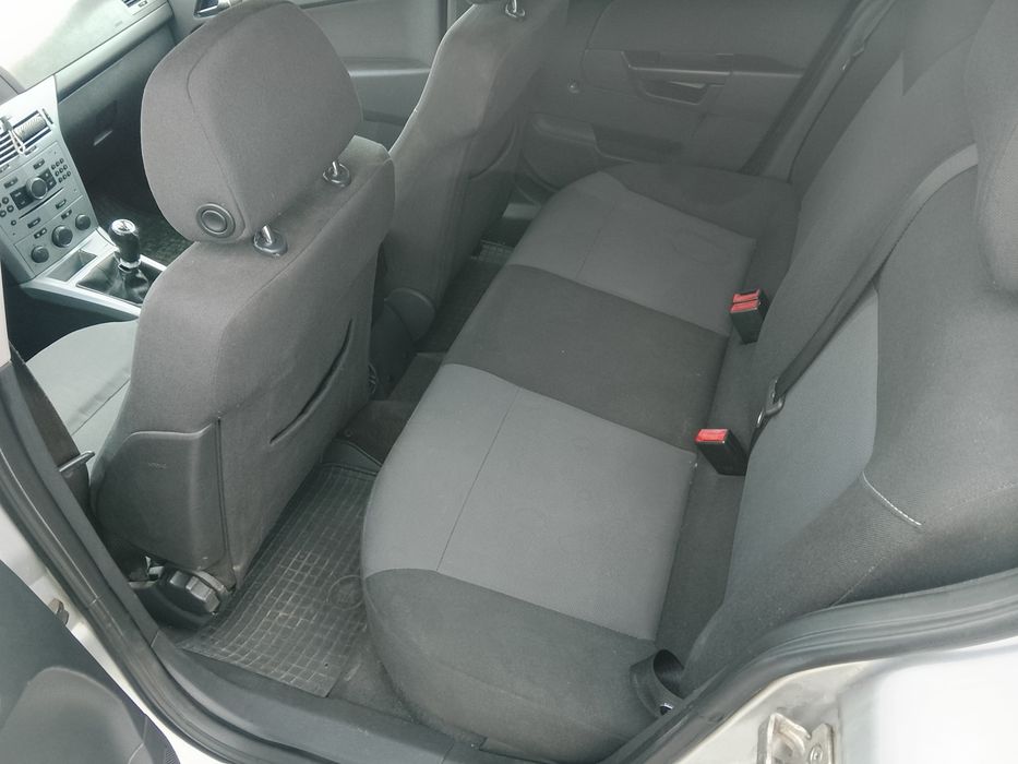 Opel Astra H 1.4 benzyna