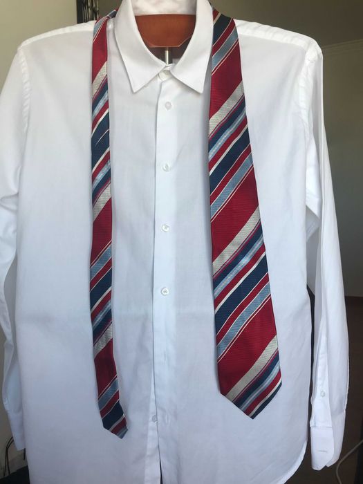 Gravatas em excelente estado