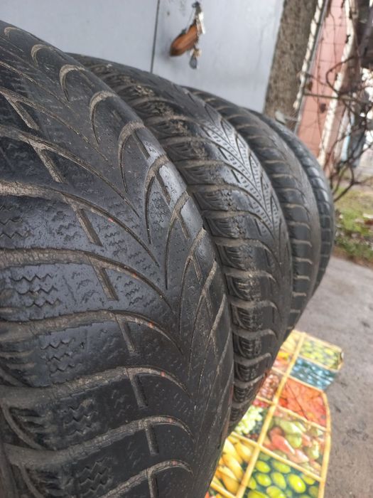 Продам диски 16×4×100 з резиною.