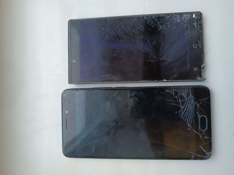 Продам мобильные телефоны  бу