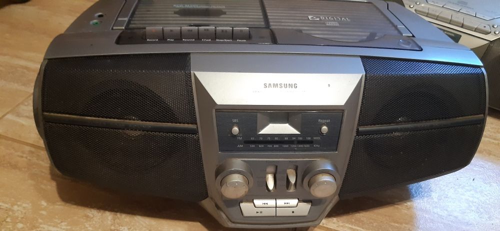 Магнитола Samsung RCD-M30G