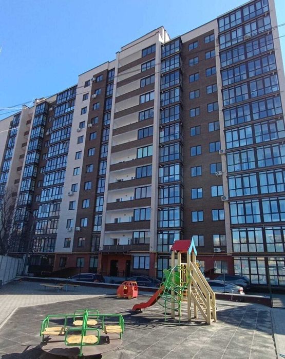 (5) Продам 2 кімнатну квартиру в ЖК Тріумф 9337