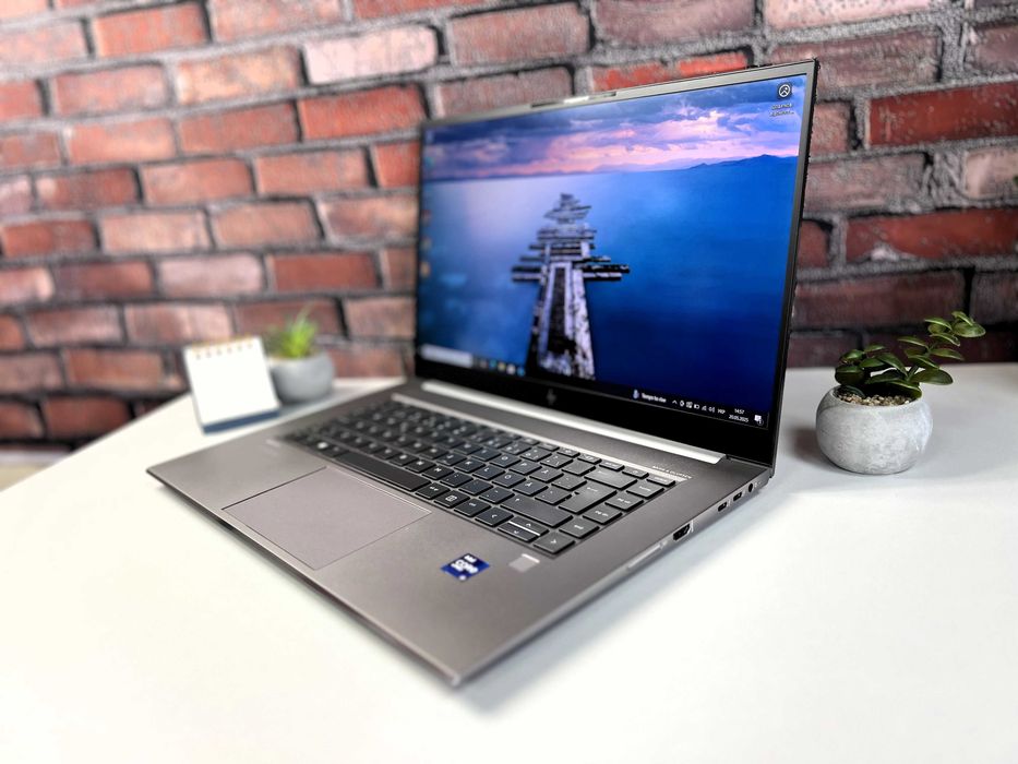 NVIDIA T1200 (4GB)·HP ZBook Studio G8·i9-11950H·16GB+SSD256GB·15.6"FHD