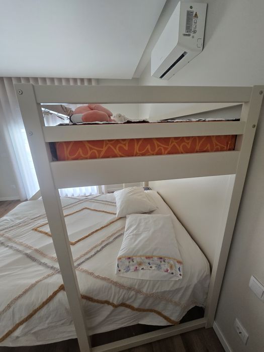 Beliche Madeira Lacada